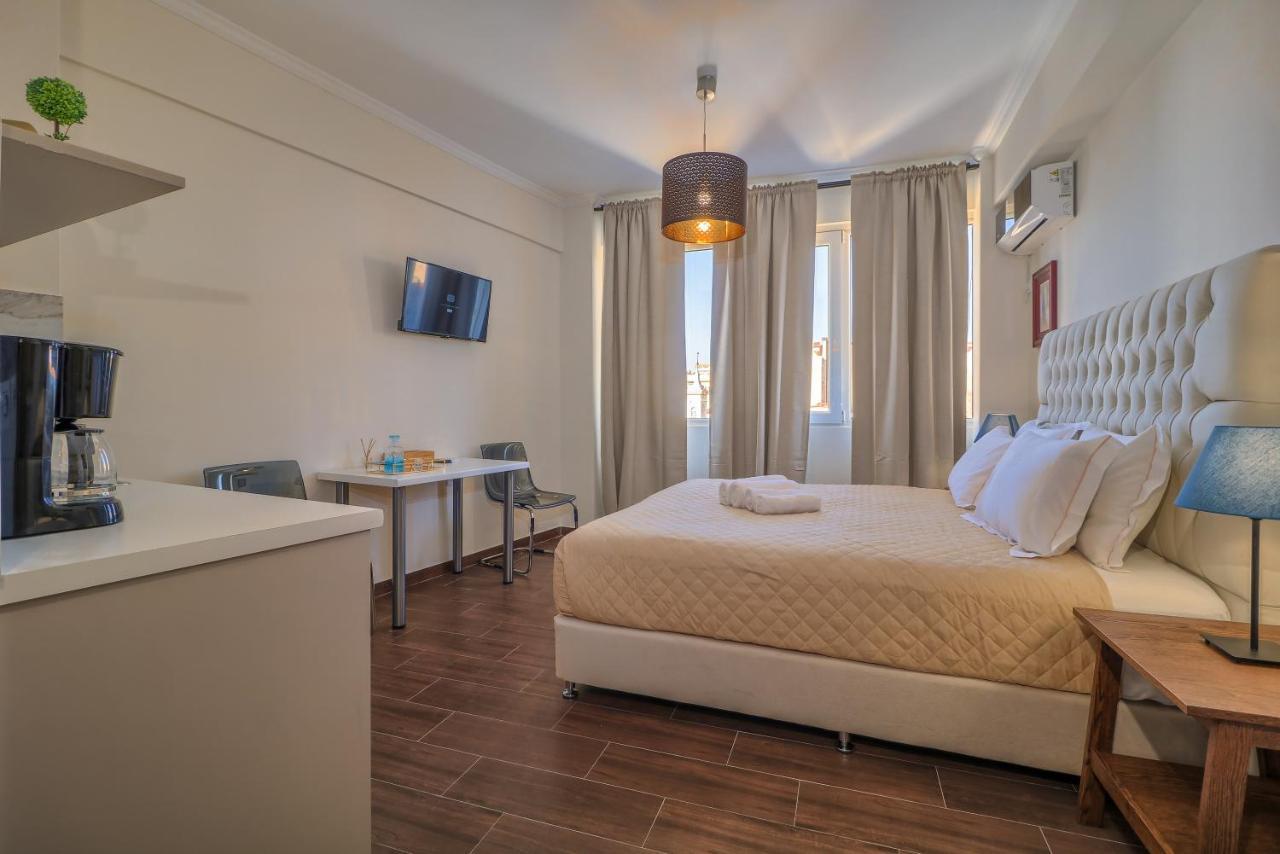 Ermou Fashion Suites By Living-Space Atenas Exterior foto